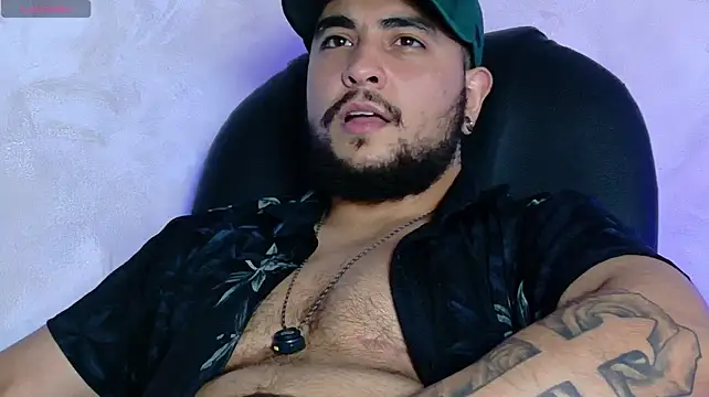 Marcus_Aress777 XXX чат на живо