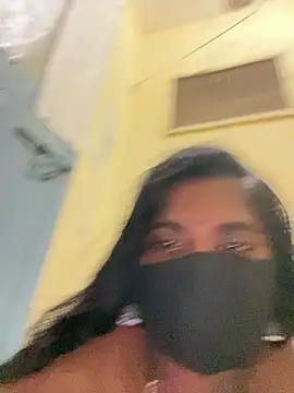 YourTeluguQueen143n Webbikameraesitys