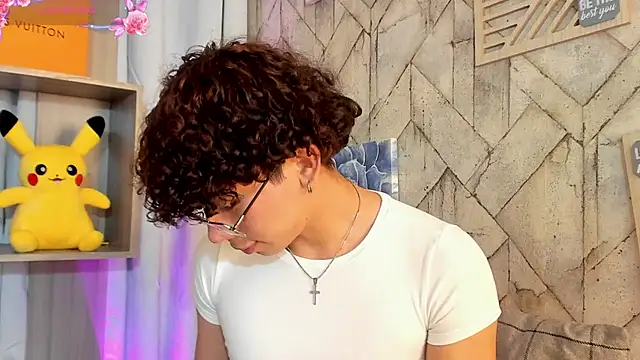 دردشة liam_twiink الجنسية المباشرة