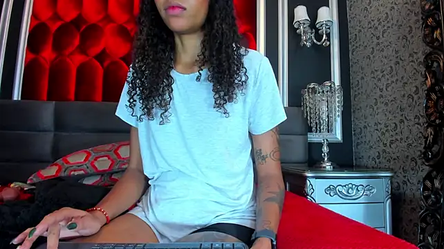 TiffannyHernadez's Live XXX Chat