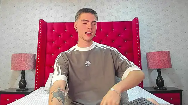 NickWild Live XXX-Chat