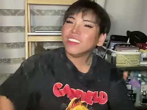 Chat +18 de QueenOfPain19 ao vivo