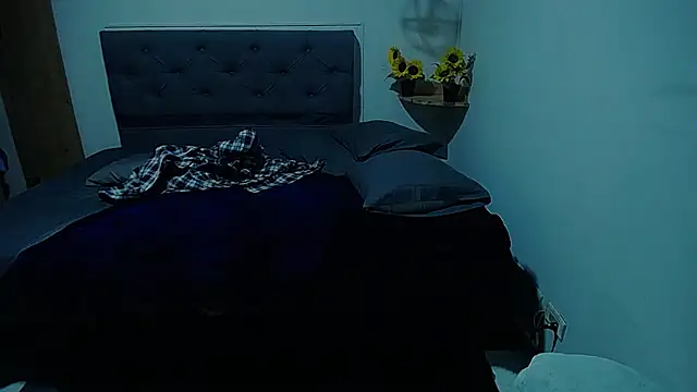 sasi_luna Pertunjukan Webcam