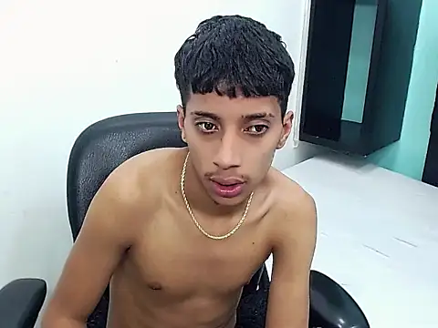 brayan__hot__ – Live XXX-chat