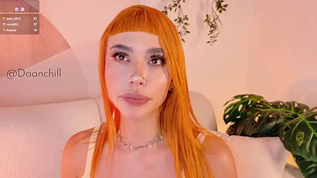 Lakshmi- - oil in boobs pinch my nipples💛🐣✨