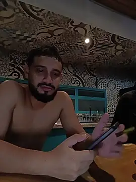 Онлайн чат XXX BadboyX333