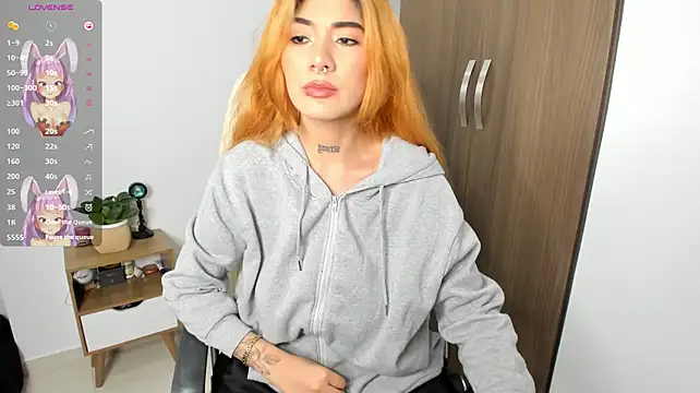 แชท XXX สดของ evelyx69x