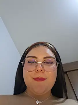 Julieth85_ - Fuck me with a big dildo in doggystyle