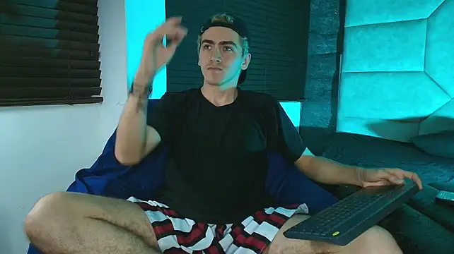 Tyler_Mcrey Live XXX Chat