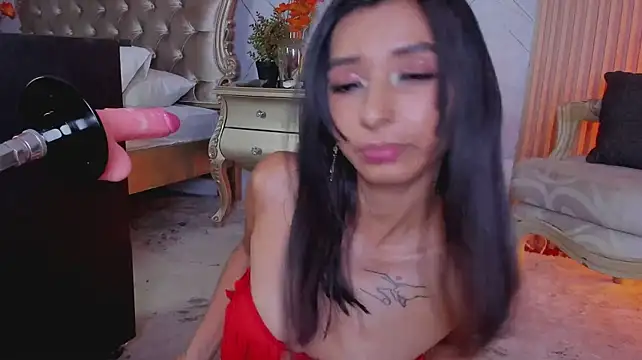 SaraDreamsss - Fingers in pussy