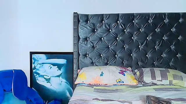 Czat XXX na żywo – GraceWallace_
