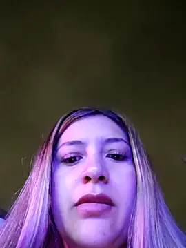 alana_69's Live XXX Chat