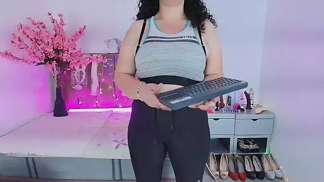 Czat XXX na żywo – Zaly_mature
