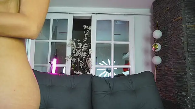 Foxy_zoe - destroy my make-up with bukake