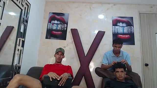 Chat +18 de PITER_LOVER ao vivo