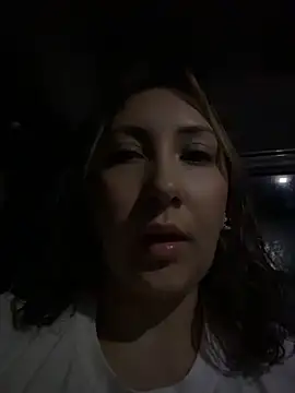 XXX chat uživo modela KittyObsession
