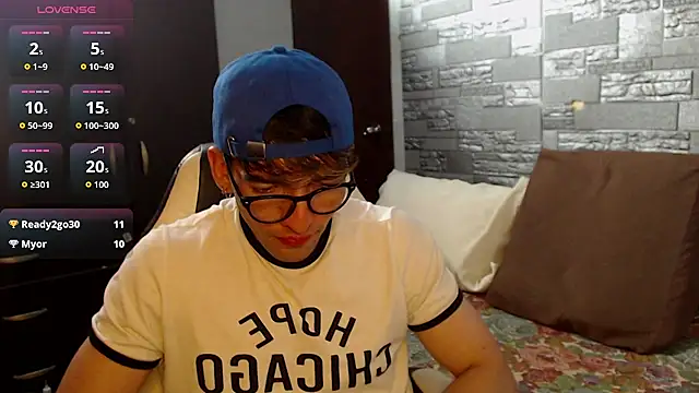 Ian_knightn Live XXX chat