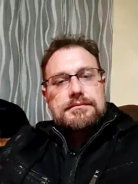 Chat +18 de Antoniobug ao vivo