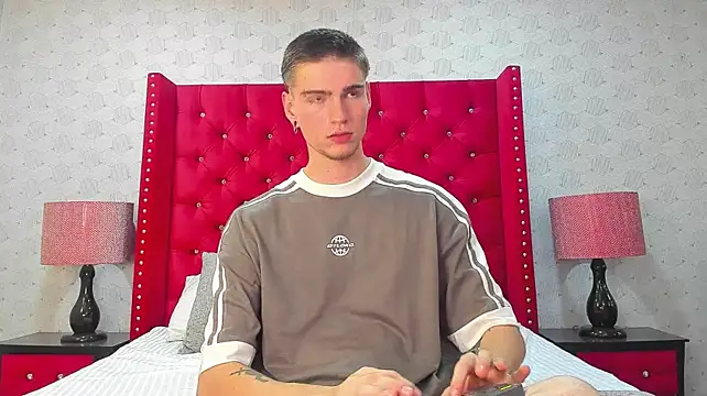 NickWild Chat XXX in diretta
