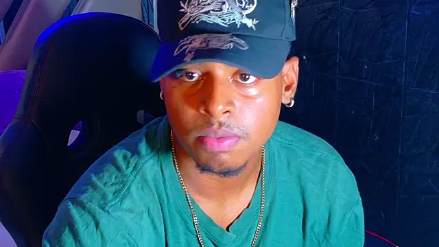 Chatroom XXX en direct de joel_embid