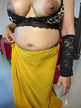 Ruvi_Queen - oil on ass