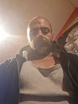 แชท XXX สดของ DaddyAndSplashQueen