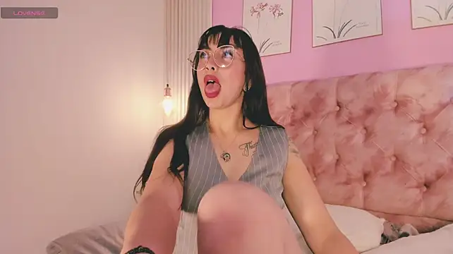 _Megganrose_: онлайн-секс-чат