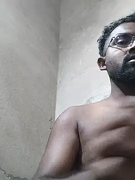 Fatcock_ranchi Adlı Modelin Canlı XXX Sohbeti