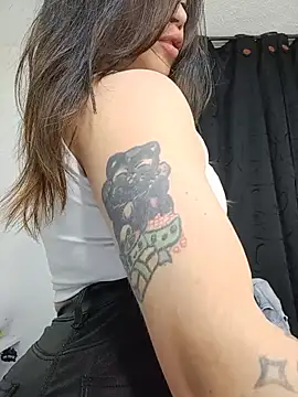 Czat XXX na żywo – katherodriguezx