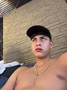 Chat XXX ao vivo de Lander_Cruz