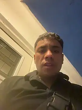 HectorSHot's Live XXX Chat