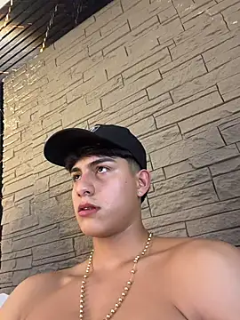 Chat XXX ao vivo de Lander_Cruz