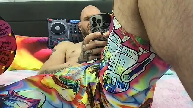 Chat +18 de brianomally ao vivo