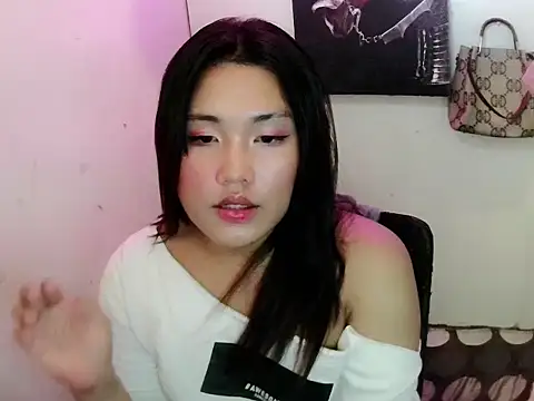 Ursweet_rarebae 라이브 XXX 채팅