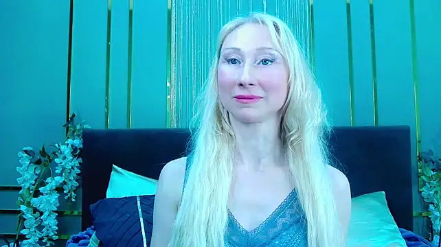 KissDreamm - touching pussy through panties