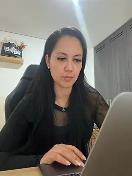unicornio26's Live XXX Chat