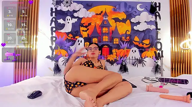 VanessaBoch - squirt in yor face and control toy x4
