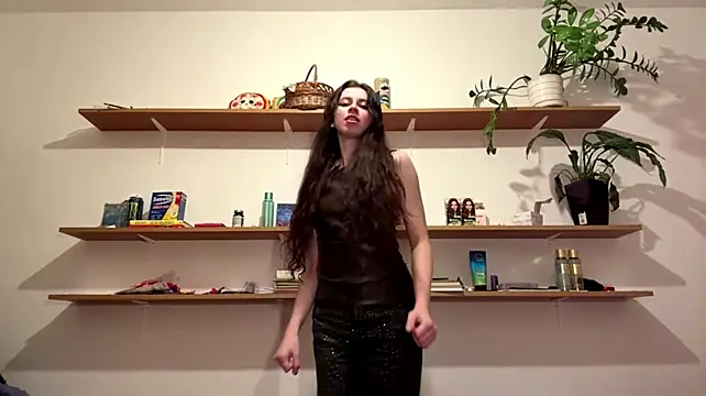 Онлайн чат XXX LaureJoliet