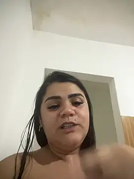 MorenaCariok - Suruba com amg
