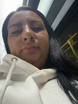 Abril_Luv – Live XXX-chat