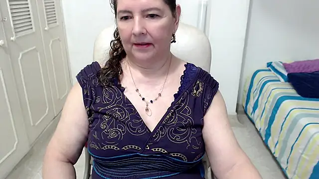 Chatroom XXX en direct de leonela_69
