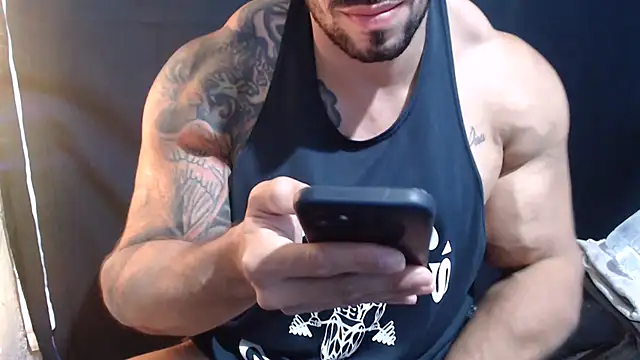 DommMaster XXX чат на живо