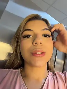 AngelBlushXXX - FUCK PUSSY WITH DOMI IN A SECRET BATH🌊