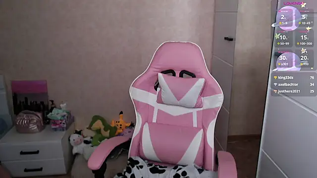 Mary_Kitty88's Live XXX Chat