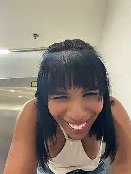 AlaiaStearling_ – Live XXX-chat