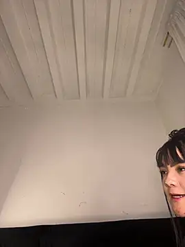 __itsbambi - My pussy wants to squirt 💦