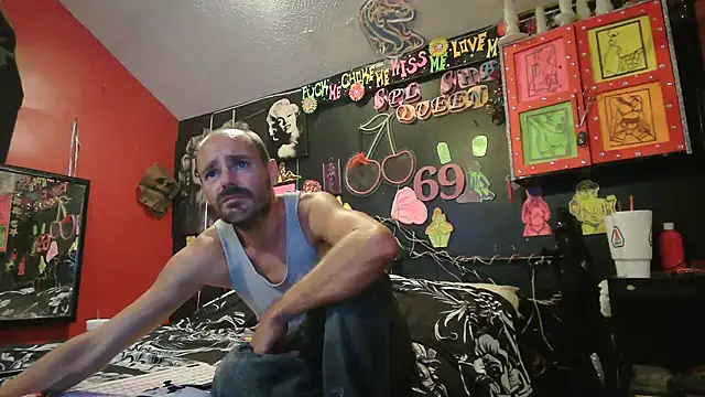 Chat XXX en directo de DaddyAndSplashQueen