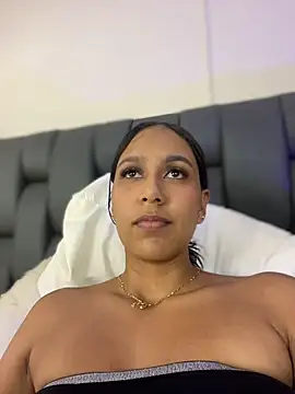 MiilaBlake - DILDO FUCK HARD WITH DOMI ON MY CLIT