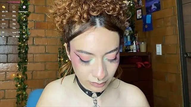 Annycolin_ – Live XXX-chat