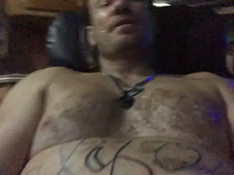 Tattoogonewild XXX чат на живо